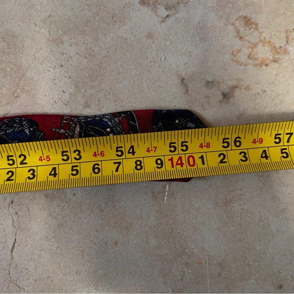 James Windsor 100% Silk Tie Mens Size 55" x 4" Golf Theme - Picture 8 of 8